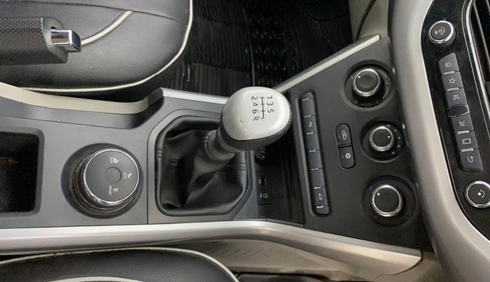 2018 Tata NEXON XM DIESEL, Diesel, Manual, 67,261 km, Gear Lever