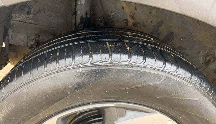 2020 Hyundai VENUE SX 1.0 TURBO, Petrol, Manual, 60,493 km, Right Rear Tyre Tread