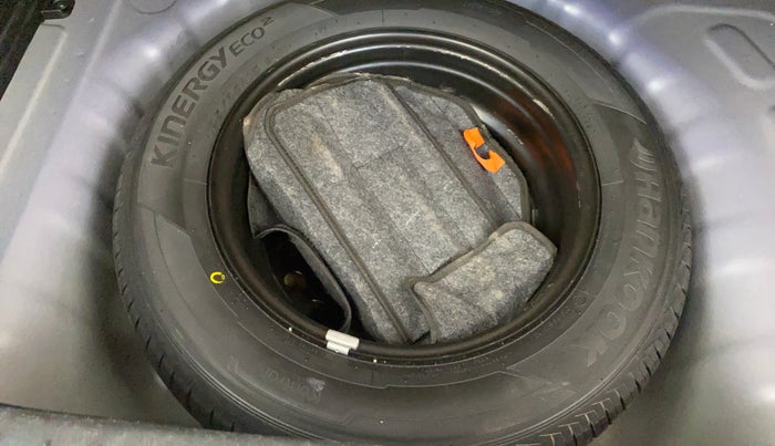 2020 Hyundai VENUE SX 1.0 TURBO, Petrol, Manual, 60,493 km, Spare Tyre