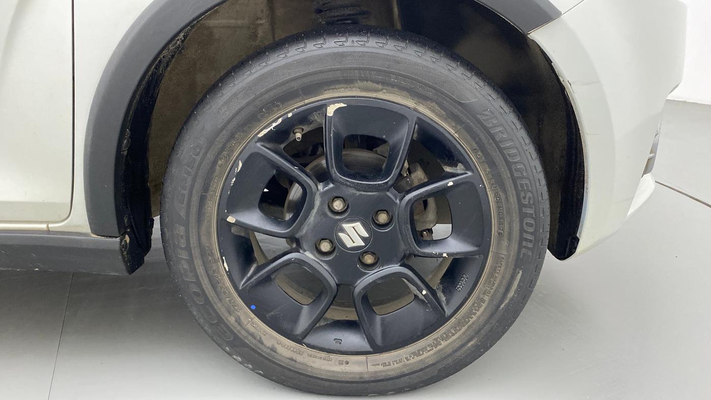 2017 Maruti IGNIS ALPHA 1.2, Petrol, Manual, 49,735 km, Right Front Wheel