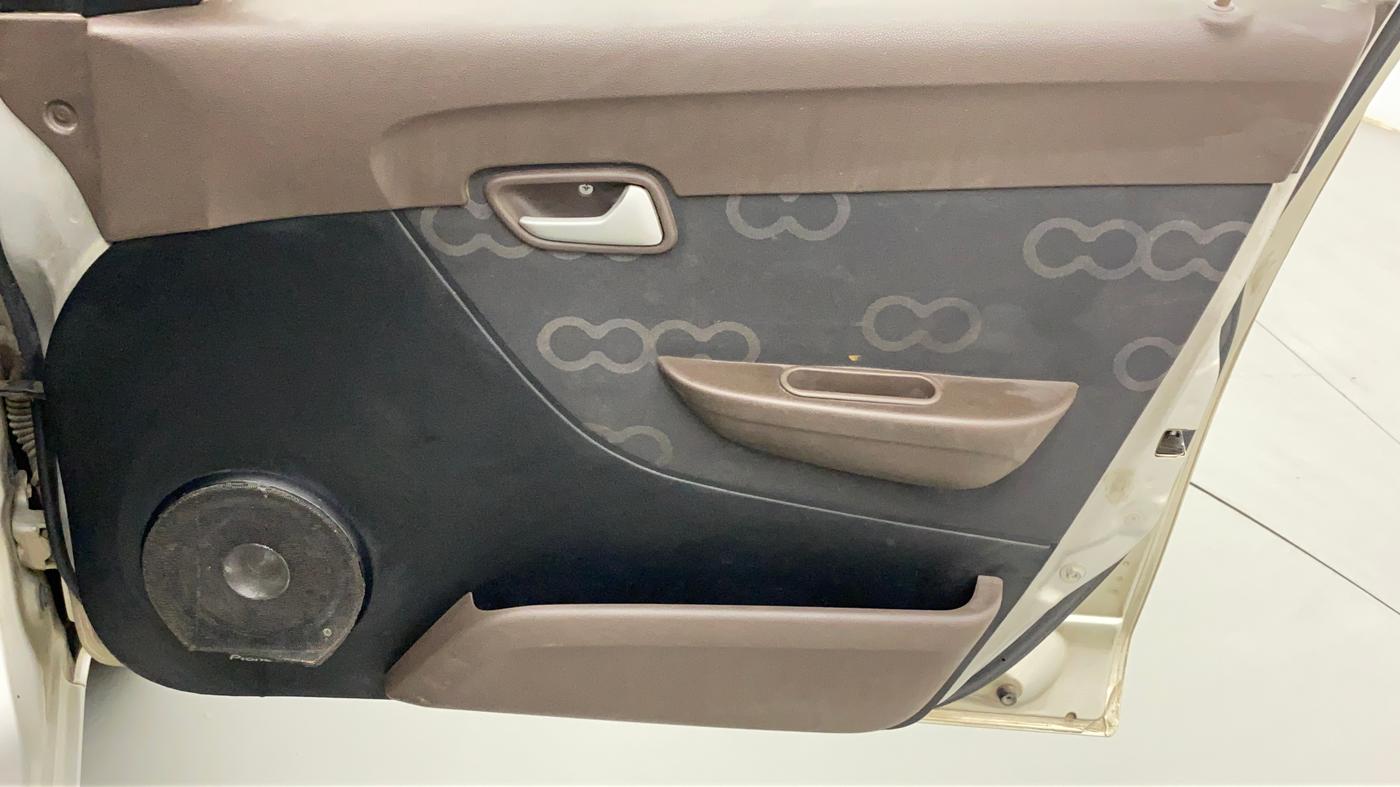 2013 Maruti Alto 800 LXI, Petrol, Manual, 76,804 km, Driver Side Door Panels Control