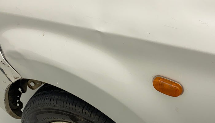 2013 Maruti Alto 800 LXI, Petrol, Manual, 76,804 km, Left fender - Slightly dented