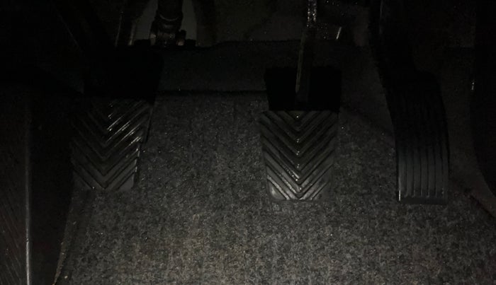 2017 Hyundai Elite i20 MAGNA EXECUTIVE 1.2, Petrol, Manual, 48,940 km, Pedals