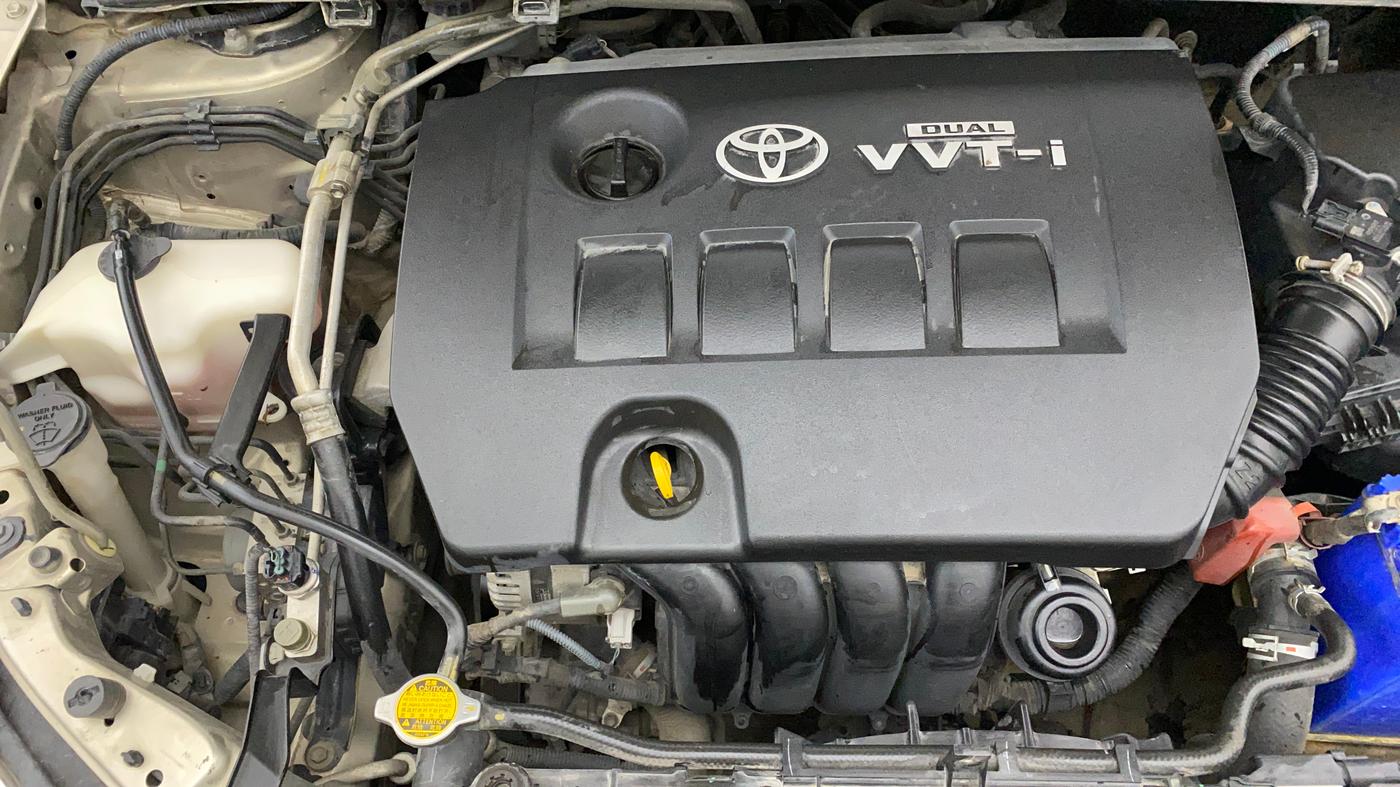 2014 Toyota Corolla Altis G PETROL, Petrol, Manual, 79,913 km, Engine View - Right