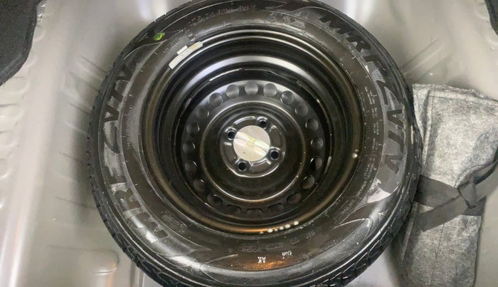 2025 Honda Amaze ZX 1.2 Petrol MT, Petrol, Manual, 3,285 km, Spare Tyre