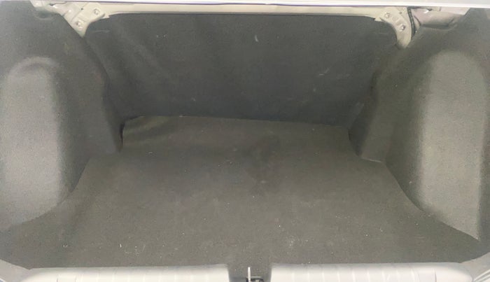 2025 Honda Amaze ZX 1.2 Petrol MT, Petrol, Manual, 3,285 km, Boot Inside