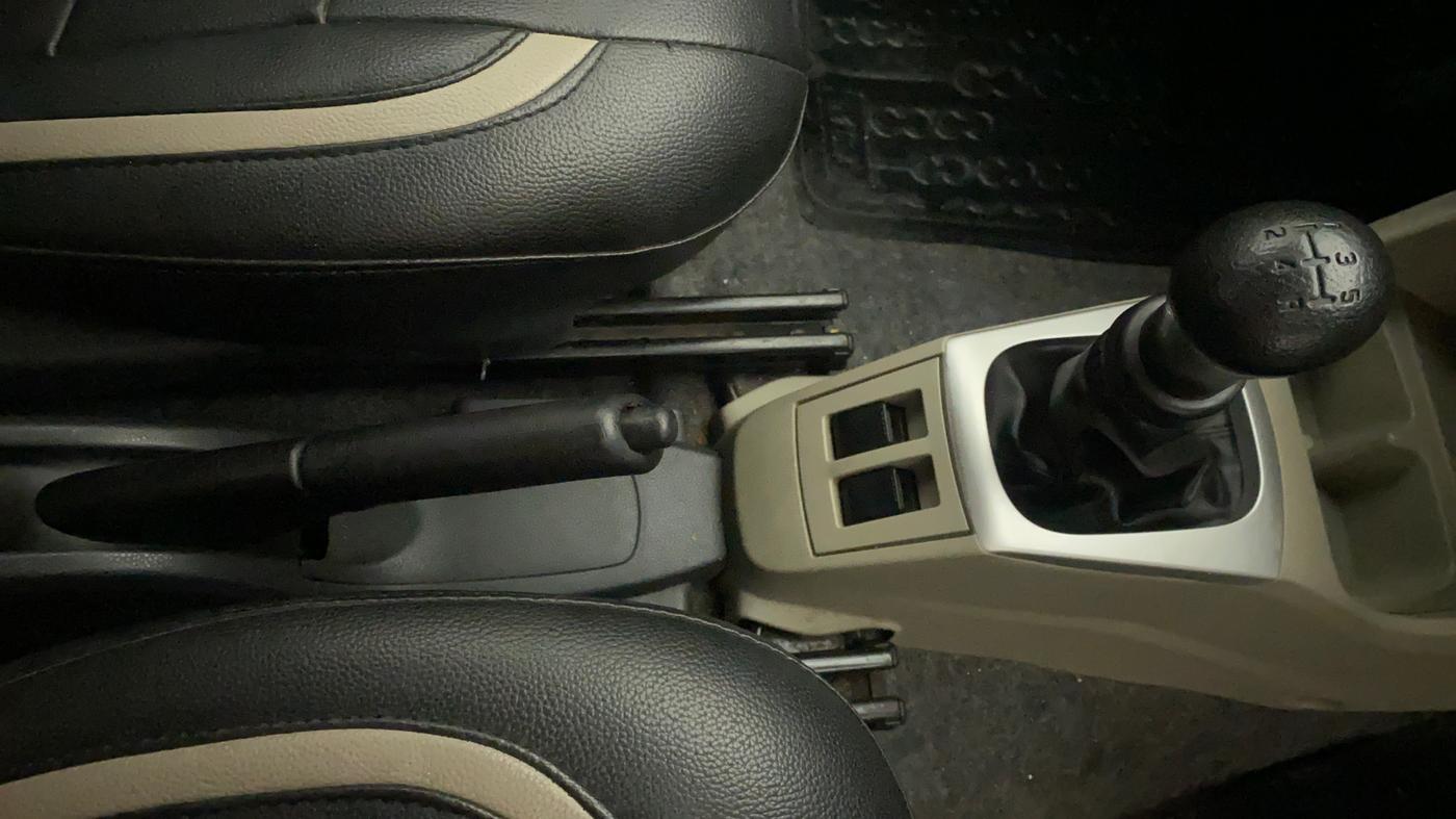 2018 Maruti Alto K10 VXI, Petrol, Manual, 26,621 km, Gear Lever