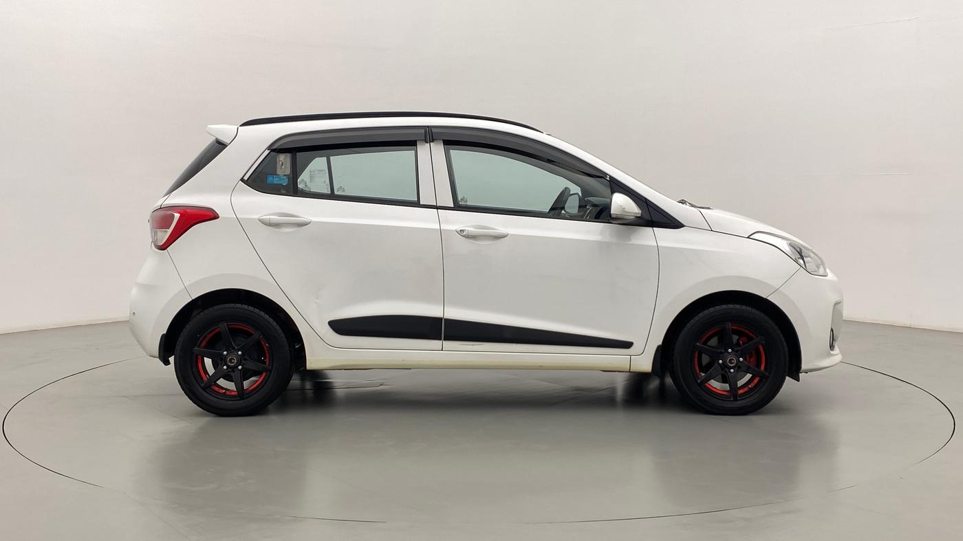 2019 Hyundai Grand i10 SPORTZ 1.2 KAPPA VTVT, Petrol, Manual, 77,397 km, Right Side View