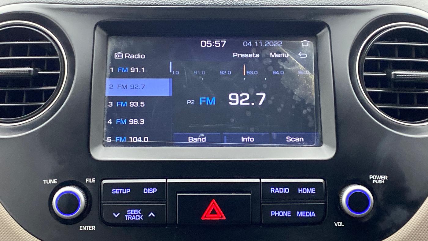 2019 Hyundai Grand i10 SPORTZ 1.2 KAPPA VTVT, Petrol, Manual, 77,397 km, Infotainment System