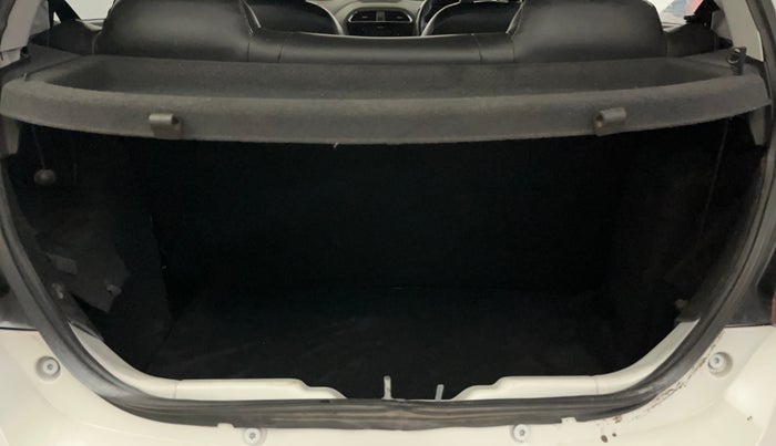 2021 Tata Tiago XT PETROL, Petrol, Manual, 79,285 km, Boot Inside