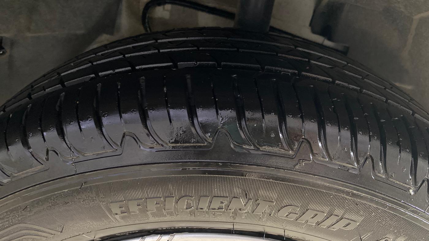 2025 Tata Curvv Smart 1.2 Petrol 6MT, Petrol, Manual, 5,643 km, Right Front Tyre Tread