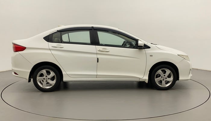 2015 Honda City 1.5L I-VTEC SV, Petrol, Manual, 1,01,611 km, Right Side View