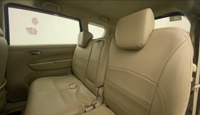 2016 Maruti Ertiga VDI SHVS, Diesel, Manual, 56,645 km, Right Side Rear Door Cabin