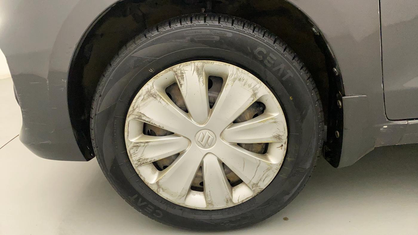 2016 Maruti Ertiga VDI SHVS, Diesel, Manual, 56,645 km, Left Front Wheel
