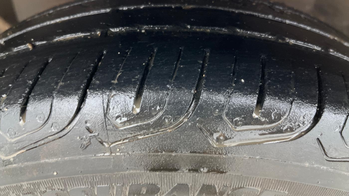 2015 Ford Figo Aspire TREND 1.5 DIESEL, Diesel, Manual, 98,379 km, Left Front Tyre Tread