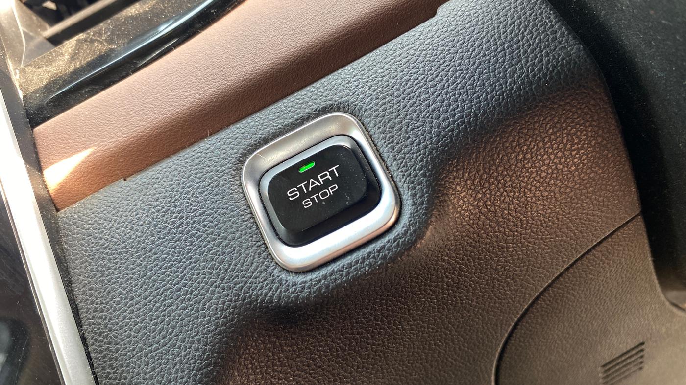 2023 MG HECTOR PLUS SHARP PRO 1.5 TURBO MT 6 STR, Petrol, Manual, 89,530 km, Keyless Start/ Stop Button