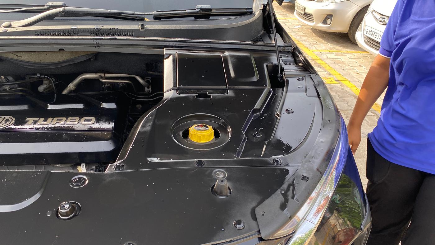 2023 MG HECTOR PLUS SHARP PRO 1.5 TURBO MT 6 STR, Petrol, Manual, 89,530 km, Engine View - Left