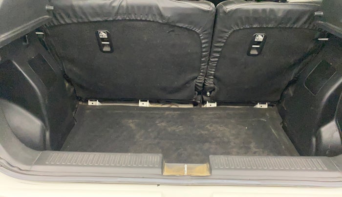 2024 Maruti FRONX DELTA PLUS 1.2MT, Petrol, Manual, 41,860 km, Boot Inside