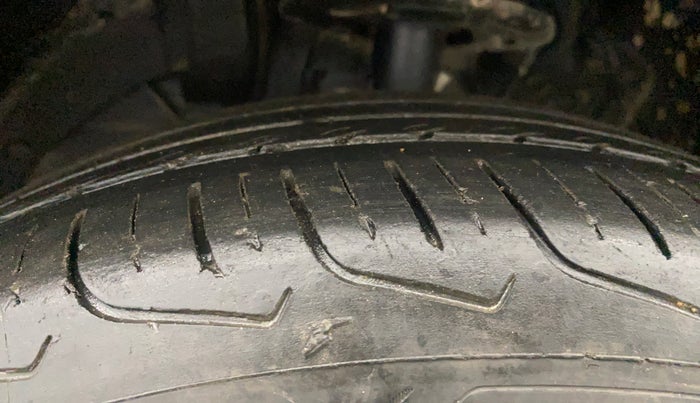 2024 Maruti FRONX DELTA PLUS 1.2MT, Petrol, Manual, 41,860 km, Left Front Tyre Tread