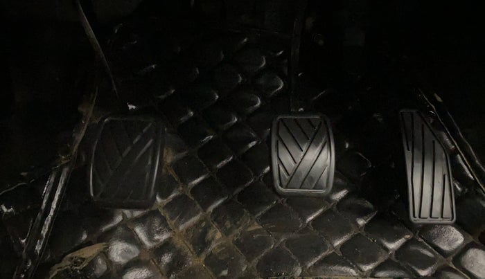 2024 Maruti FRONX DELTA PLUS 1.2MT, Petrol, Manual, 41,860 km, Pedals