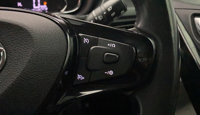 2020 Tata NEXON XZA PLUS (O) PETROL DUAL TONE, Petrol, Automatic, 48,082 km, Adaptive Cruise Control