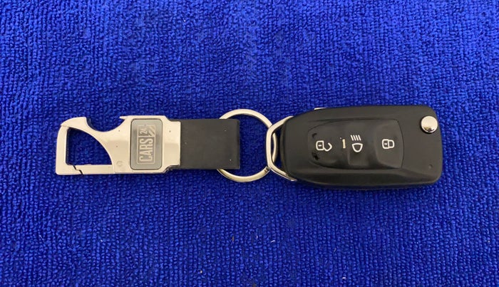 2019 Tata TIGOR XZ PLUS DIESEL, Diesel, Manual, 51,637 km, Key Close Up