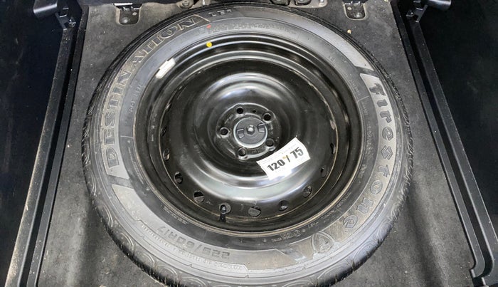 2021 Jeep Compass MODEL S (O) 1.4 PETROL DCT, Petrol, Automatic, 76,376 km, Spare Tyre