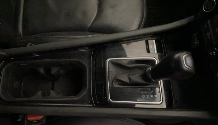 2021 Jeep Compass MODEL S (O) 1.4 PETROL DCT, Petrol, Automatic, 76,376 km, Gear Lever