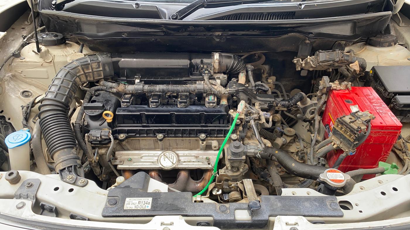 2022 Maruti Dzire VXI, Petrol, Manual, 60,992 km, Engine View