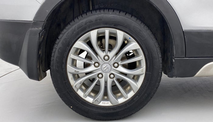 2017 Maruti S Cross ZETA 1.3, Diesel, Manual, 72,625 km, Right Rear Wheel