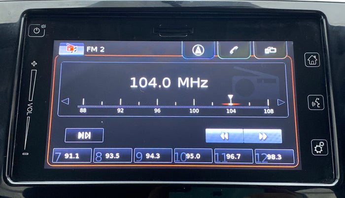 2017 Maruti S Cross ZETA 1.3, Diesel, Manual, 72,625 km, Infotainment System