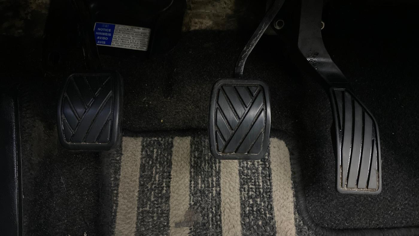 2017 Maruti S Cross ZETA 1.3, Diesel, Manual, 72,625 km, Pedals