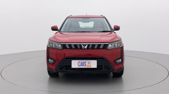 2023 Mahindra XUV300 W6 1.5 DIESEL AMT, Diesel, Automatic, 5,055 km, Front