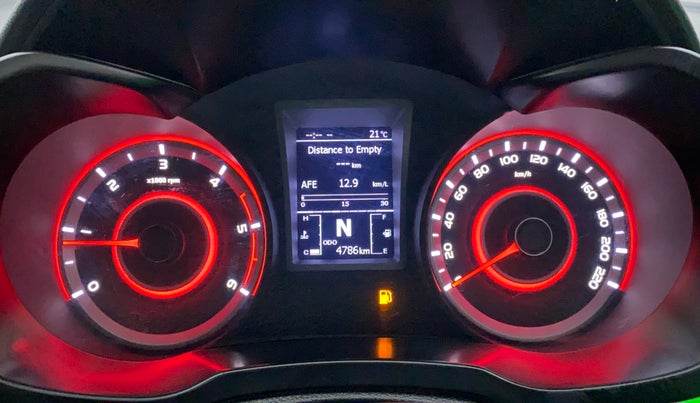 2023 Mahindra XUV300 W6 1.5 DIESEL AMT, Diesel, Automatic, 5,055 km, Odometer Image