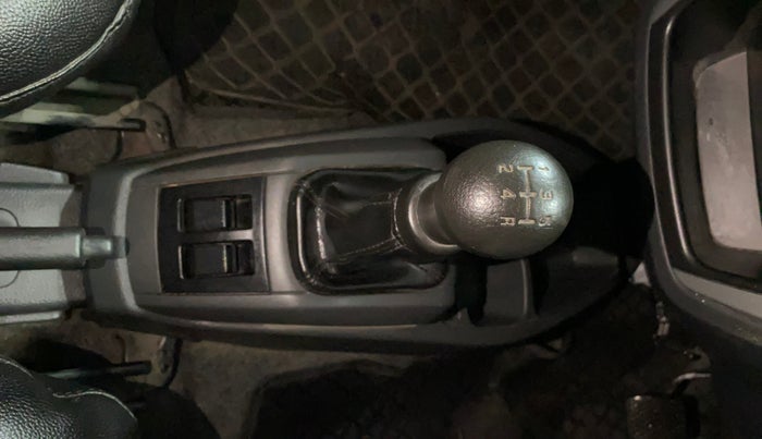 2017 Maruti Alto 800 LXI, Petrol, Manual, 28,392 km, Gear Lever