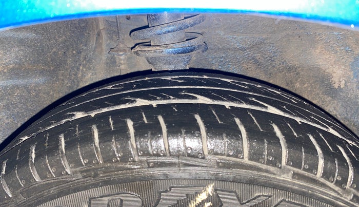 2017 Maruti Alto 800 LXI, Petrol, Manual, 28,392 km, Right Front Tyre Tread