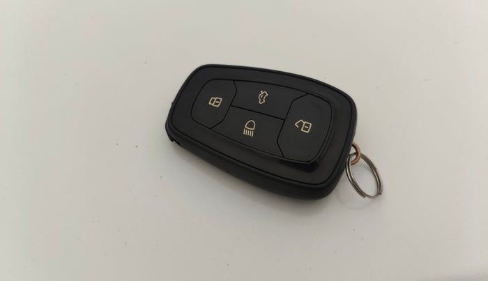 2019 Tata NEXON XZ PLUS PETROL, Petrol, Manual, 64,825 km, Key Close Up