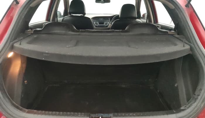 2014 Hyundai Elite i20 SPORTZ 1.4 CRDI, Diesel, Manual, 84,937 km, Boot Inside