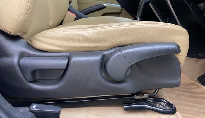 2019 Honda City 1.5L I-VTEC ZX CVT, Petrol, Automatic, 97,099 km, Driver Side Adjustment Panel
