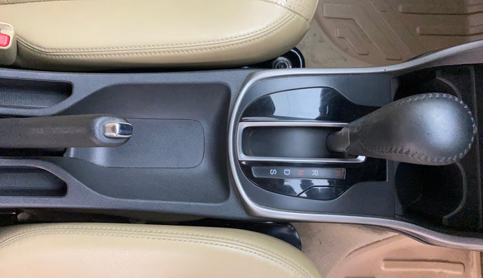 2019 Honda City 1.5L I-VTEC ZX CVT, Petrol, Automatic, 97,099 km, Gear Lever