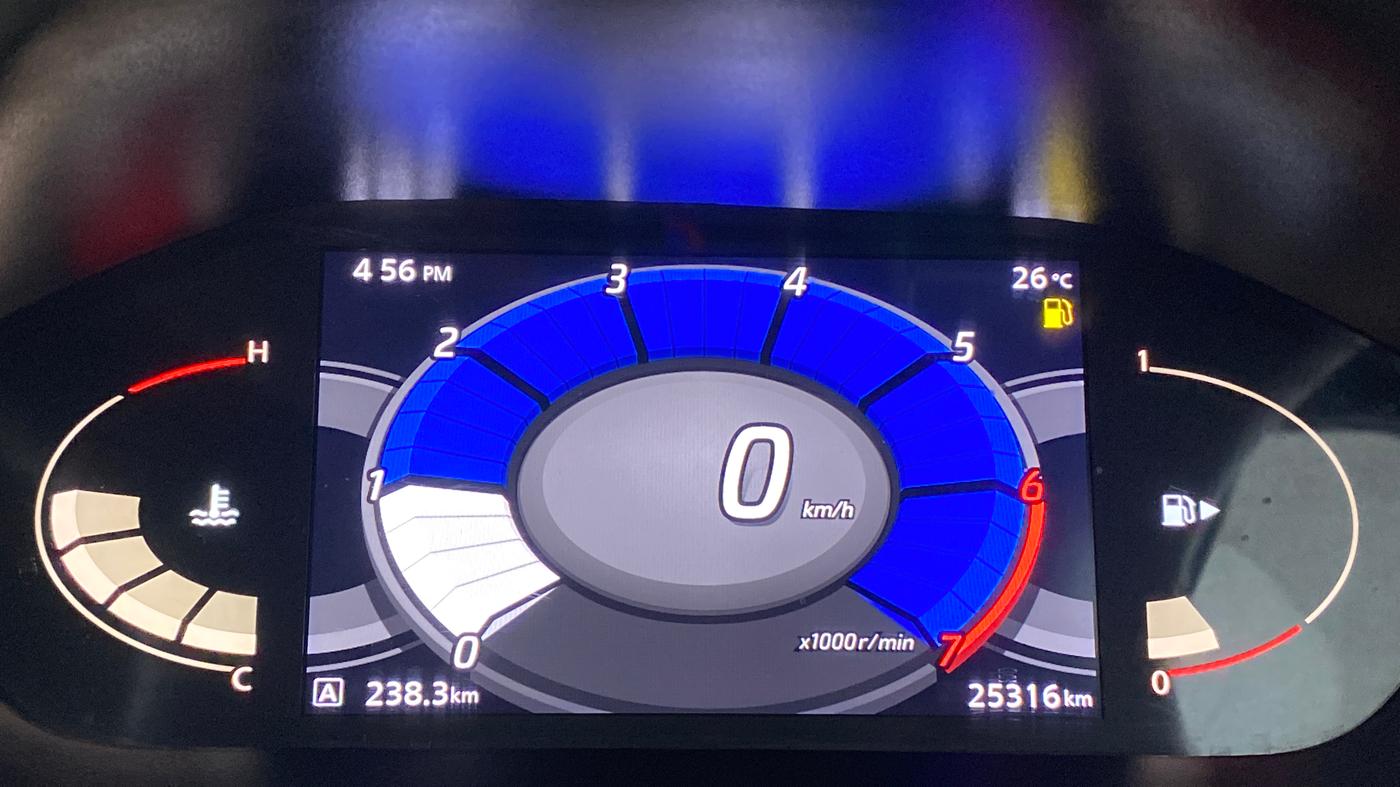 2022 Nissan MAGNITE XV MT, Petrol, Manual, 25,315 km, Odometer Image
