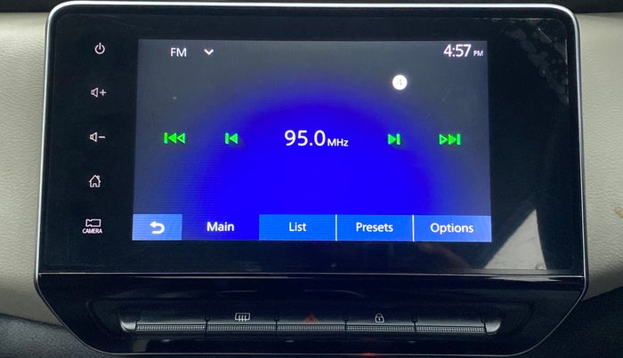 2022 Nissan MAGNITE XV MT, Petrol, Manual, 25,315 km, Infotainment System
