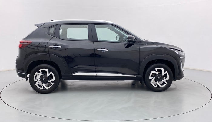 2022 Nissan MAGNITE XV MT, Petrol, Manual, 25,315 km, Right Side View
