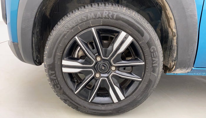 2022 Renault Kwid CLIMBER 1.0 AT, Petrol, Automatic, 16,179 km, Left Front Wheel