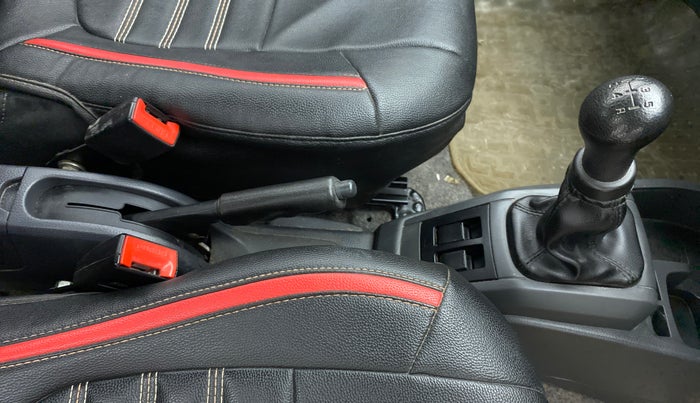 2018 Maruti Alto 800 LXI, Petrol, Manual, 25,411 km, Gear Lever