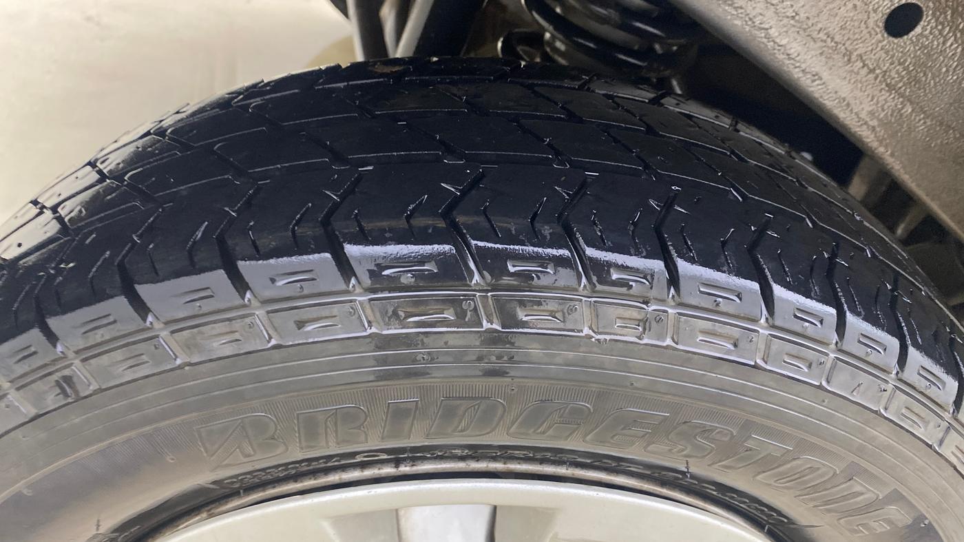 2022 Maruti Eeco 7 STR STD(O), Petrol, Manual, 1,20,631 km, Right Rear Tyre Tread