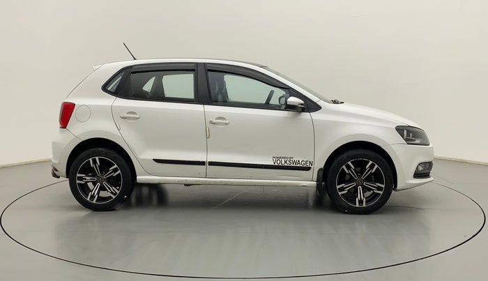 2018 Volkswagen Polo COMFORTLINE 1.0L MPI, Petrol, Manual, 1,01,696 km, Right Side View