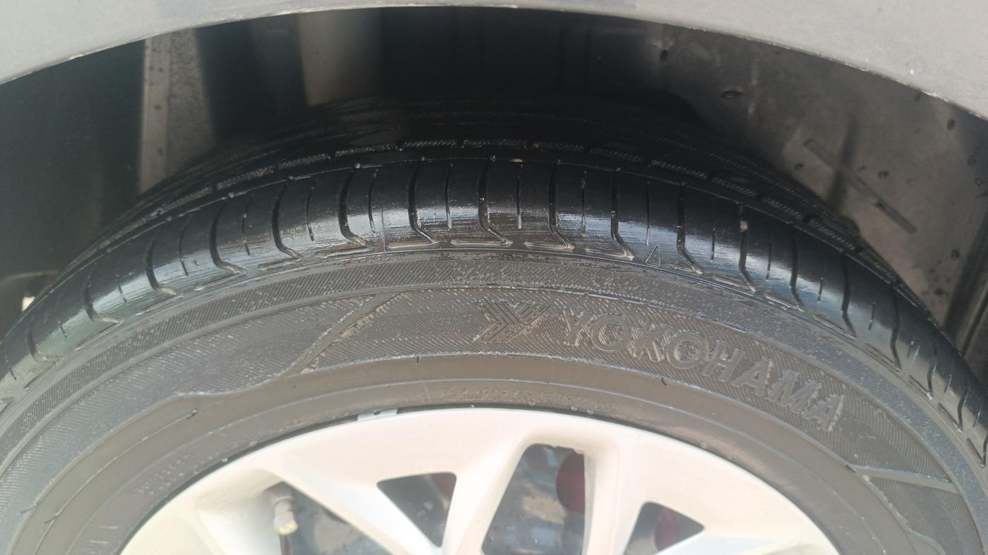 2016 Ford Figo Aspire AMBIENTE 1.2 PETROL, Petrol, Manual, 73,652 km, Right Rear Tyre Tread