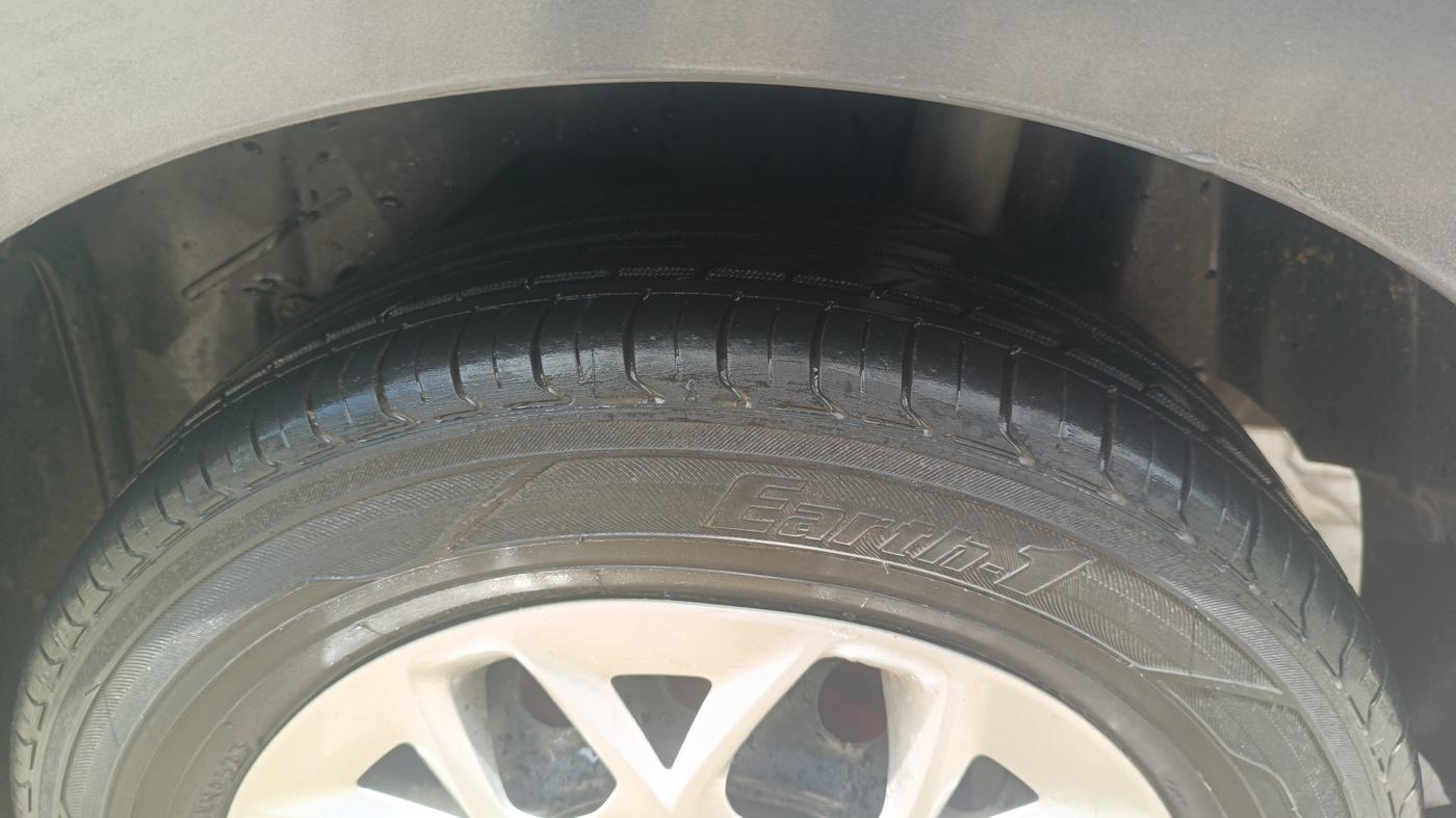 2016 Ford Figo Aspire AMBIENTE 1.2 PETROL, Petrol, Manual, 73,652 km, Left Rear Tyre Tread