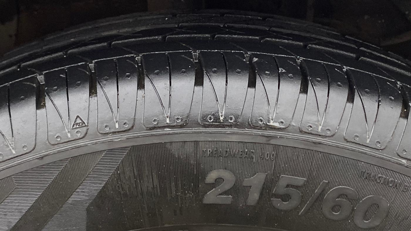 2022 Maruti Vitara Brezza ZXI PLUS, Petrol, Manual, 1,18,599 km, Right Front Tyre Tread